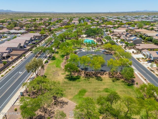 17164 W HEDGEHOG Place, Surprise, AZ 85387