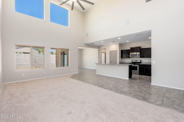 17164 W HEDGEHOG Place, Surprise, AZ 85387