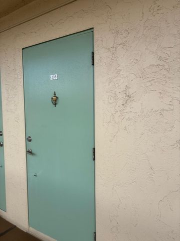 700 Village Green Court 306, Palm Springs, FL 33461