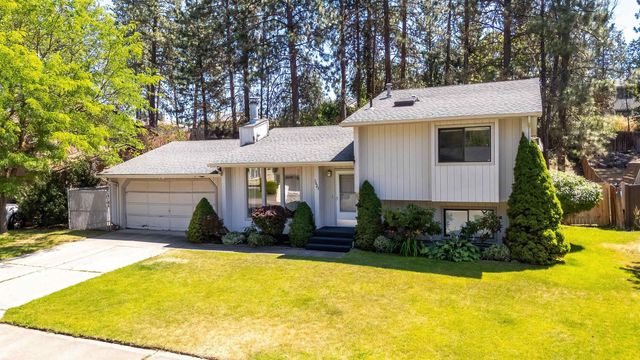 5623 W Lyons Ct, Spokane, WA 99208
