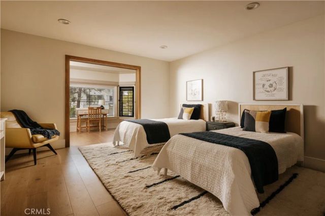 14803 Otsego Street, Sherman Oaks, CA 91403