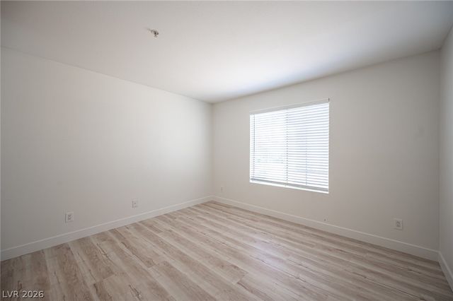 2101 Blue Breeze Drive 105, Las Vegas, NV 89128