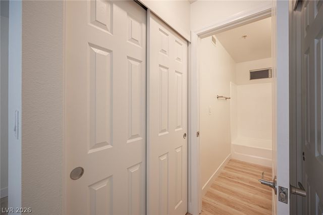 2101 Blue Breeze Drive 105, Las Vegas, NV 89128