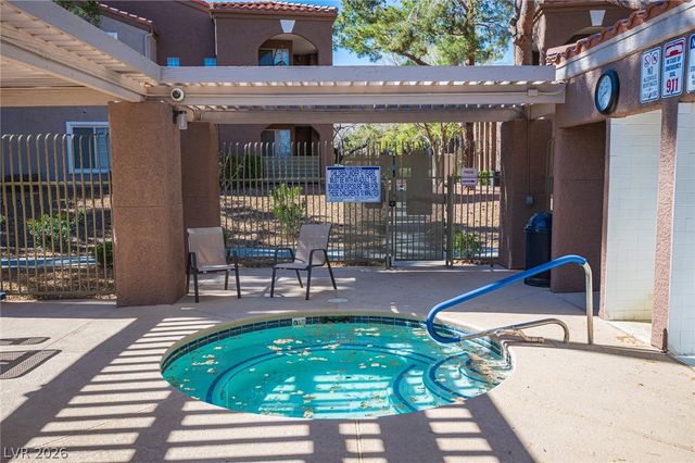 2101 Blue Breeze Drive 105, Las Vegas, NV 89128