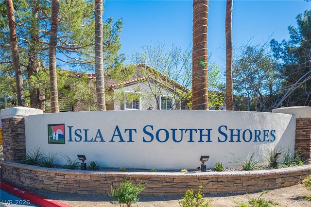 2101 Blue Breeze Drive 105, Las Vegas, NV 89128