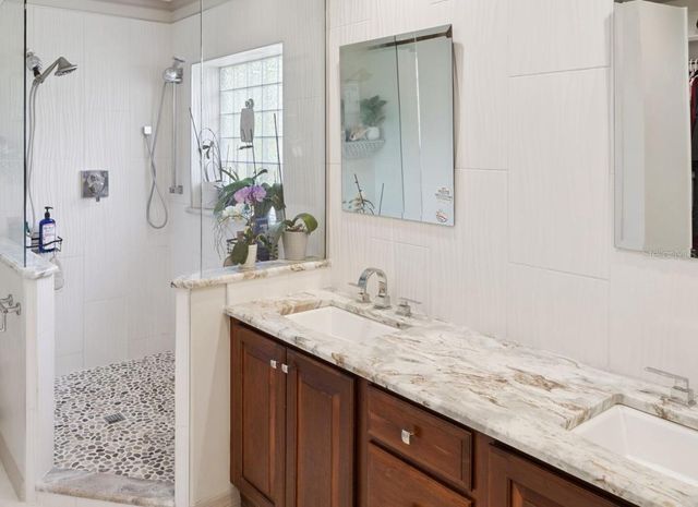 39819 GROVE HEIGHTS, Lady Lake, FL 32159