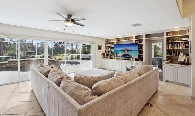 39819 GROVE HEIGHTS, Lady Lake, FL 32159