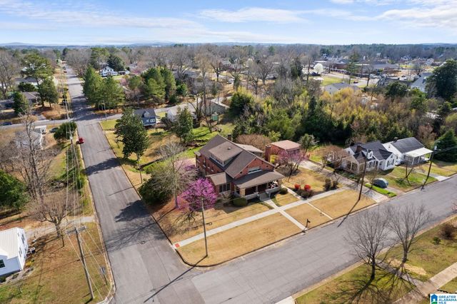 608 SE 5TH STREET, Cullman, AL 35055