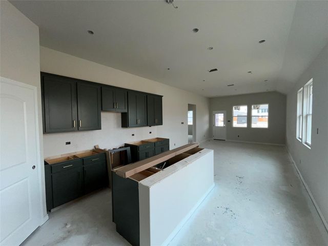 149 Clover BND, Liberty Hill, TX 78642