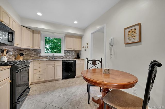 77 Bella Vista Street, Tuckahoe, NY 10707