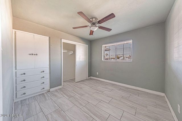 3715 W GLENDALE Avenue, Phoenix, AZ 85051