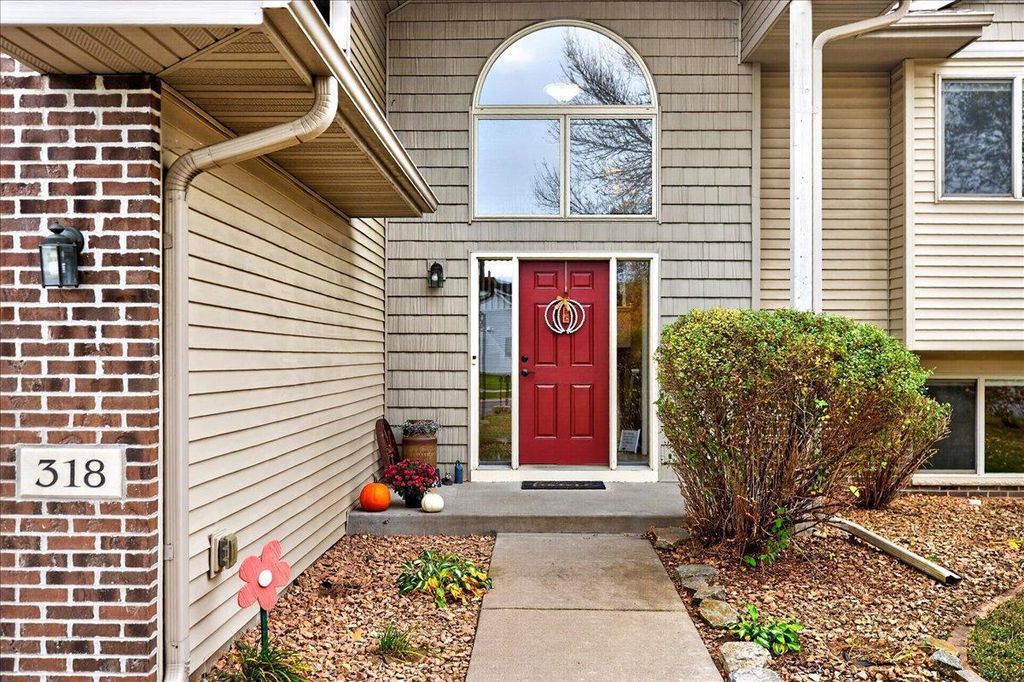 318 Karen Lane, Big Lake, MN 55309 — photo 2