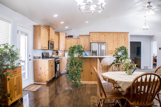 15686 W 4500 N, Altamont, UT 84001