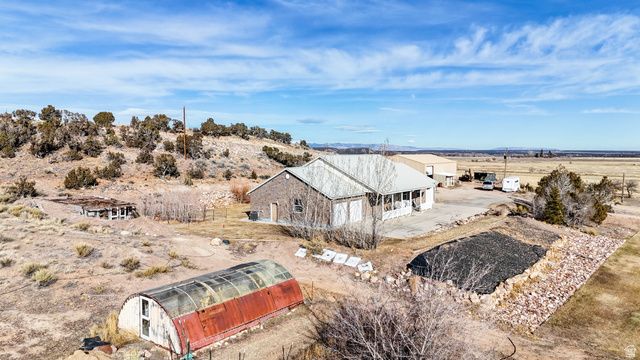 15686 W 4500 N, Altamont, UT 84001