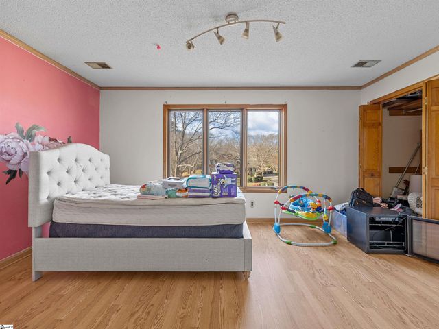 207 Woodgrove Trace Trace, Spartanburg, SC 29301