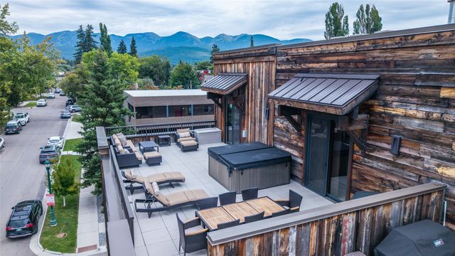 214 E 2nd Street 302, Whitefish, MT 59937