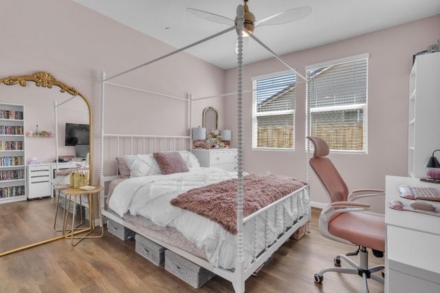 1519 S Minories Dr, Olivehurst, CA 95961