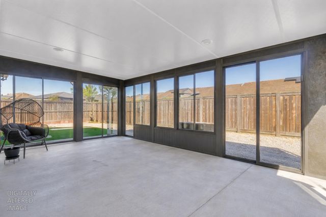 1519 S Minories Dr, Olivehurst, CA 95961