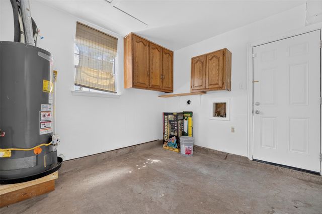909 Rosewood Hills Drive, Garland, TX 75040