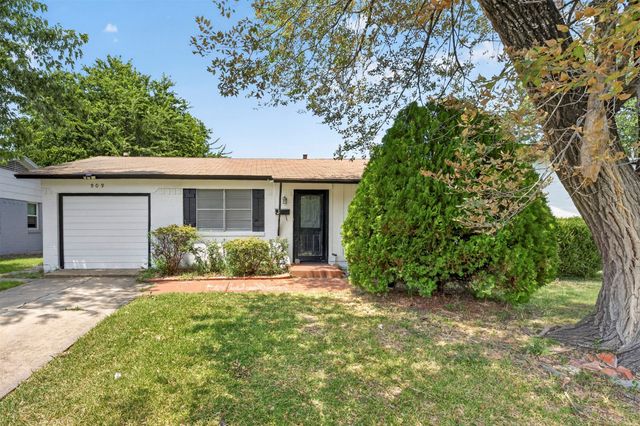 909 Rosewood Hills Drive, Garland, TX 75040