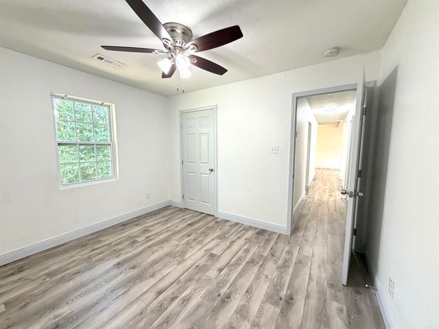 306 S Gibson Street, Benton, AR 72015