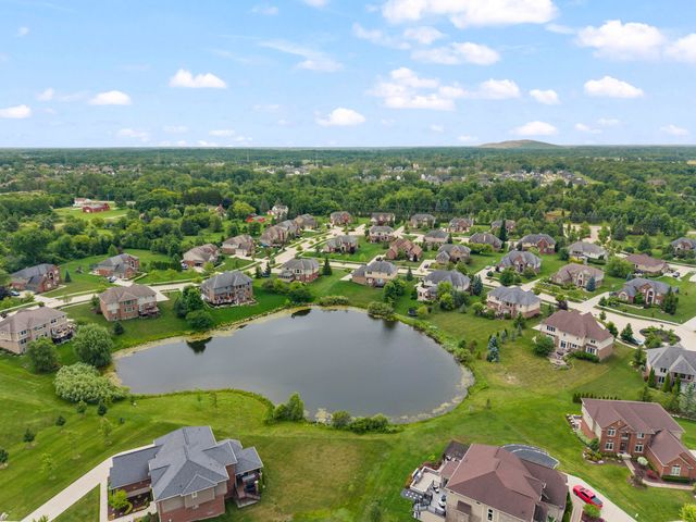 51847 Pierce Drive, Northville, MI 48167