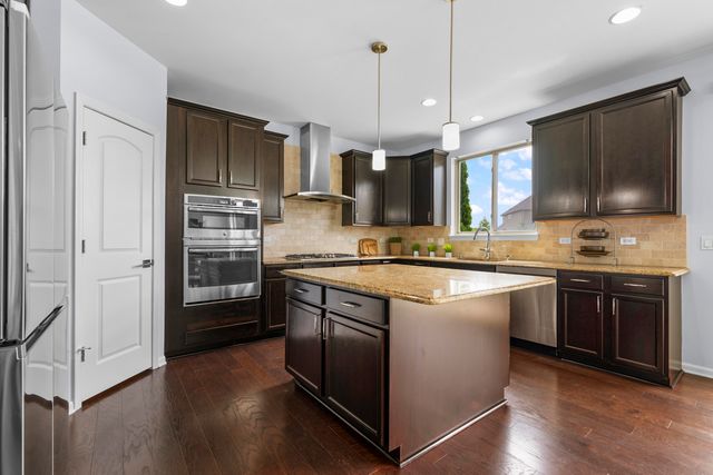 51847 Pierce Drive, Northville, MI 48167