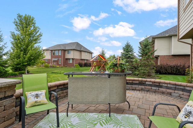 51847 Pierce Drive, Northville, MI 48167