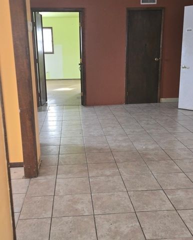 12522 Western Avenue, Blue Island, IL 60406