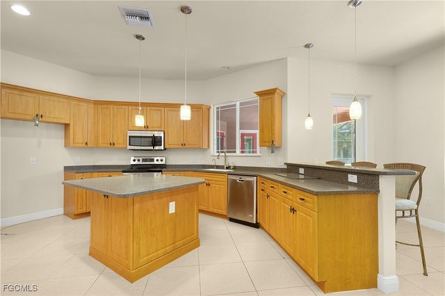 4851 Cedar Hammock CT, Fort Myers, FL 33905
