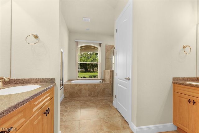 4851 Cedar Hammock CT, Fort Myers, FL 33905