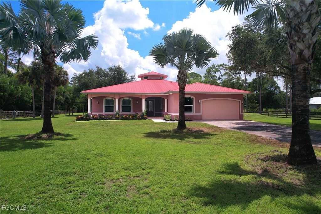 4851 Cedar Hammock CT, Fort Myers, FL 33905