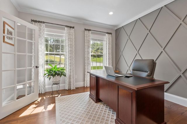 616 Prospect St, Leominster, MA 01453