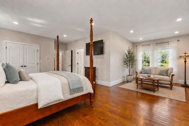 616 Prospect St, Leominster, MA 01453