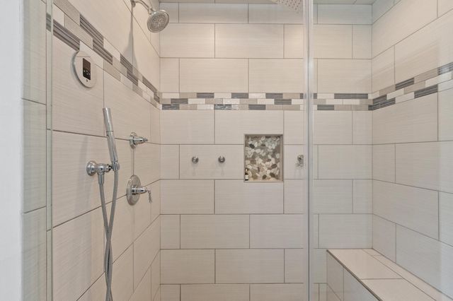 616 Prospect St, Leominster, MA 01453