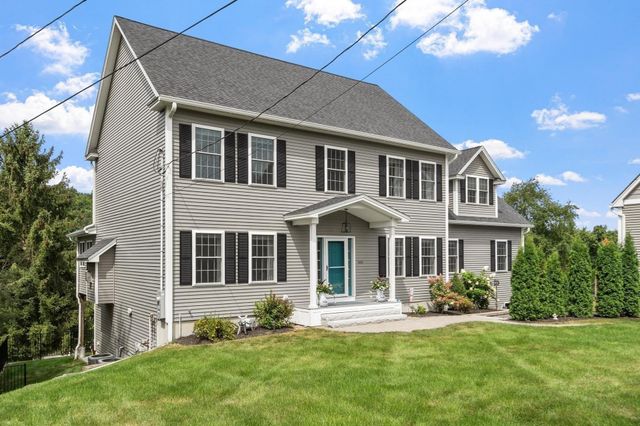 616 Prospect St, Leominster, MA 01453