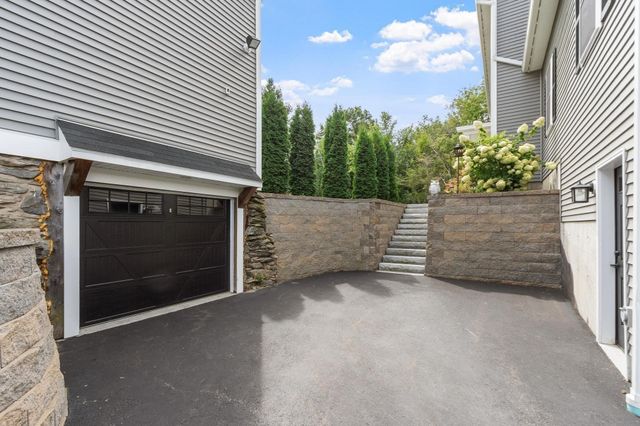 616 Prospect St, Leominster, MA 01453