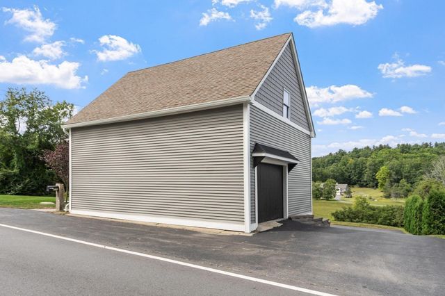 616 Prospect St, Leominster, MA 01453