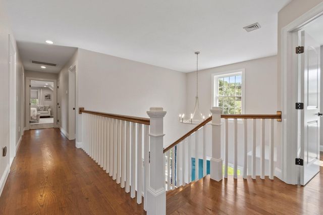 616 Prospect St, Leominster, MA 01453