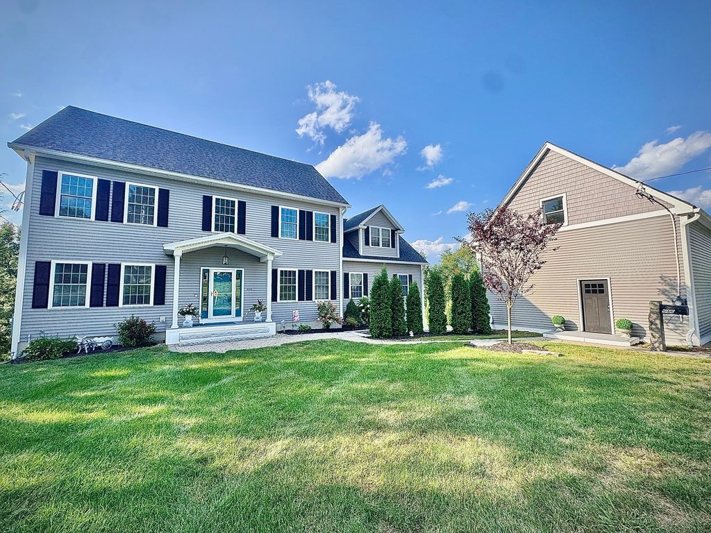 616 Prospect St, Leominster, MA 01453