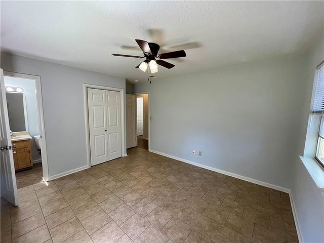 2209 Sycamore Place, Springdale, AR 72762