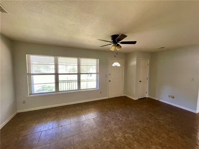2209 Sycamore Place, Springdale, AR 72762