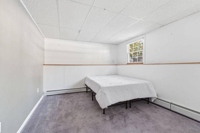 9 Lancelot Drive, Hooksett, NH 03106