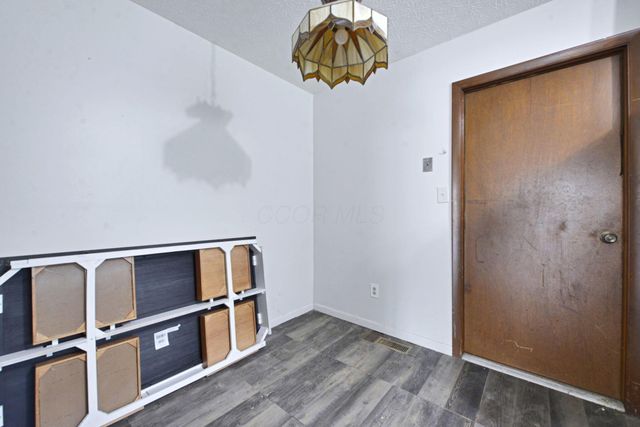 5261 Deignese Place, 17A, Columbus, OH 43228