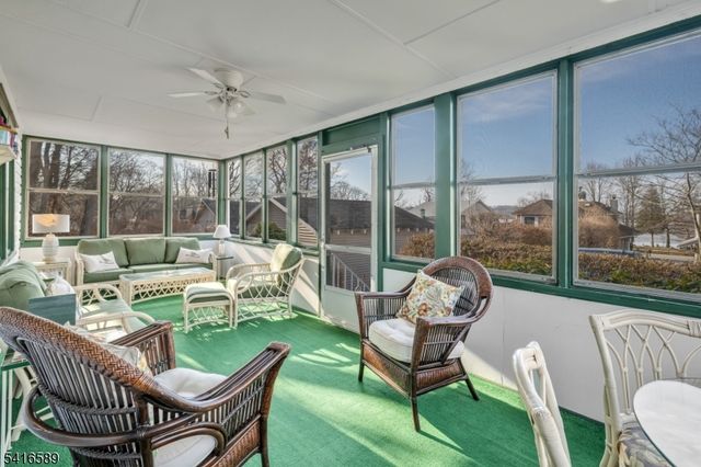 6 Lakeview Ave, Mount Olive Twp., NJ 07828