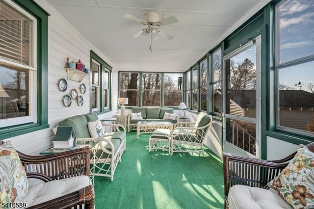 6 Lakeview Ave, Mount Olive Twp., NJ 07828