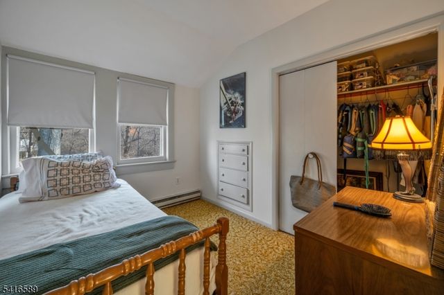 6 Lakeview Ave, Mount Olive Twp., NJ 07828