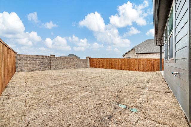 1000 Knox River Drive, Princeton, TX 75071