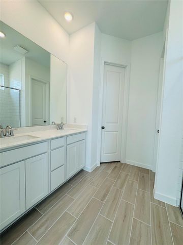 4227 Eagle Pass Dr Drive, Rosenberg, TX 77469