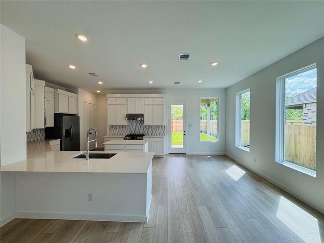 4227 Eagle Pass Dr Drive, Rosenberg, TX 77469